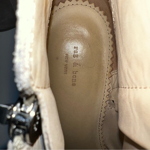 rag & bone Margot Beige Suede Double Zipper Ankle Booties Sz 39 - Picture 11 of 13